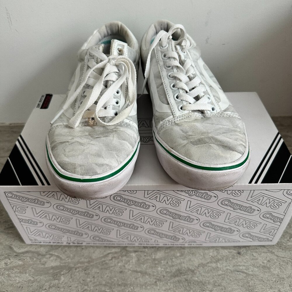 Vans Crayola Comfycush Old Shoes Men's 9, comes with box, preowned, clean